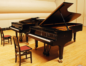 会場の石橋文化ホールは、NHK技術研究所の音響設計で、多くの音楽家から高い評価を得ています。